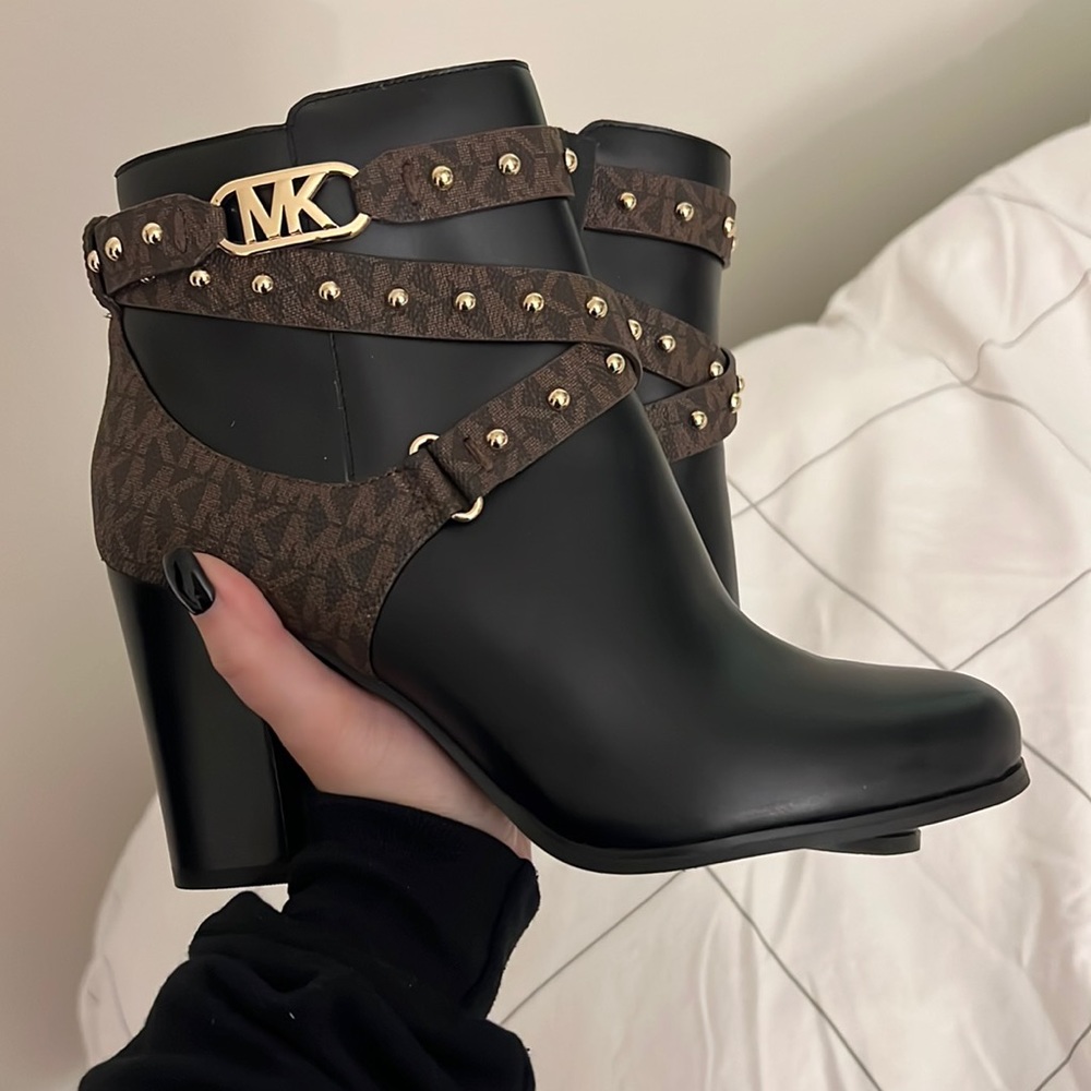 Michael Kors boots